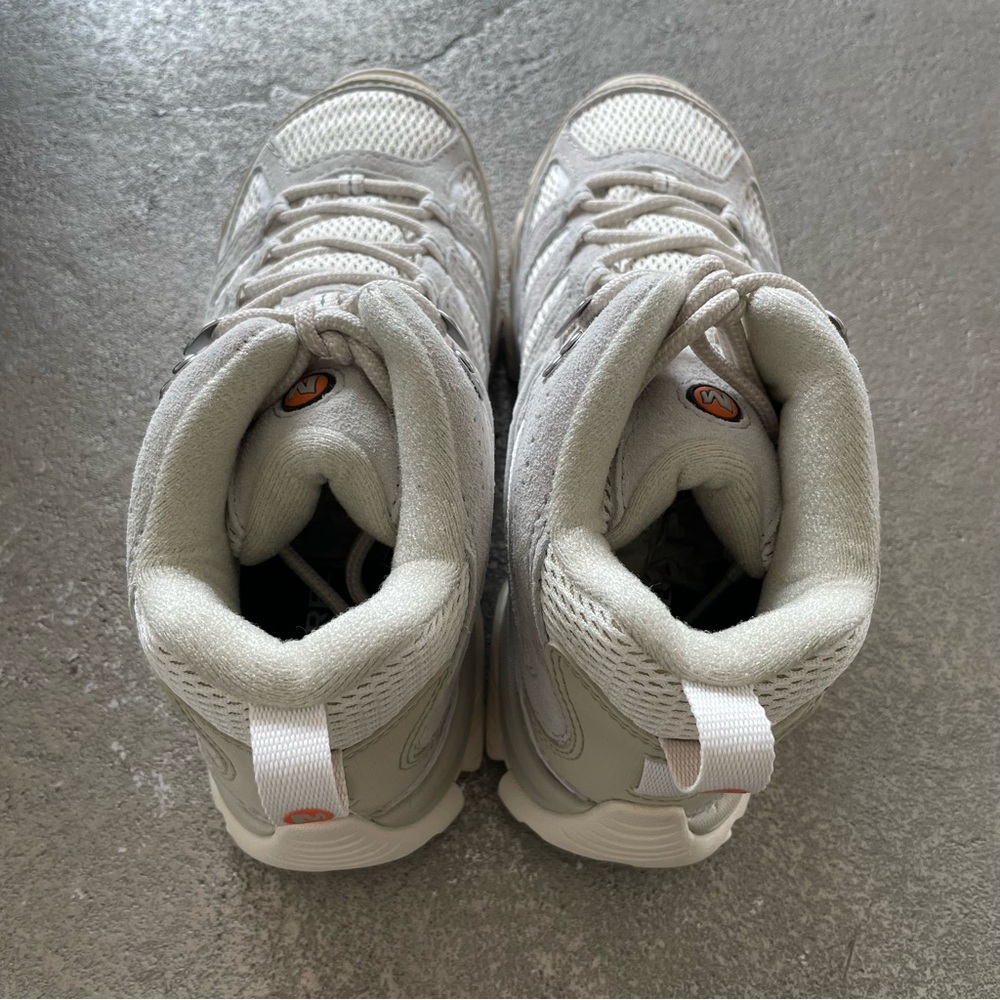 Merrell Moab 3 Mid Light Gray Hiking Booties in Oyster - Picture 7 of 11